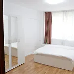 Base I 2 Bedroom Victoriei * Bucarest