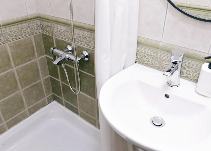 Apartment Base I 2 Bedroom Victoriei Bucharest